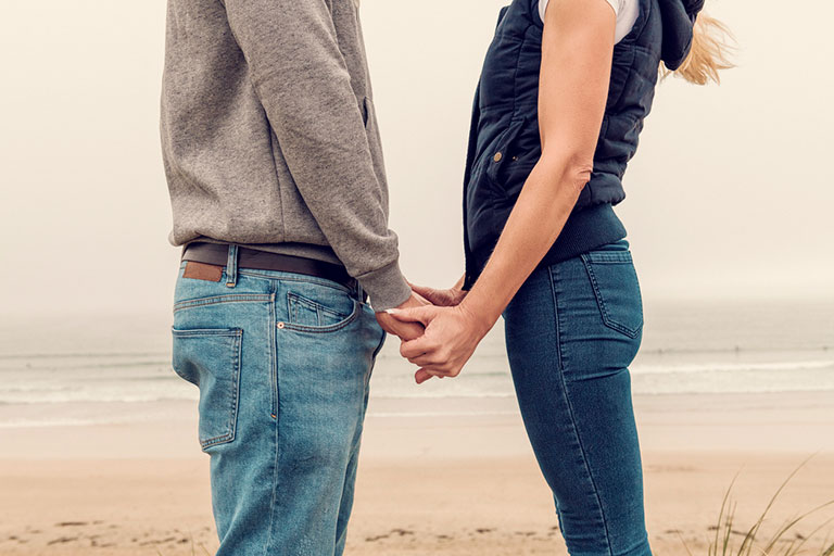 Cornwall Goes Dating